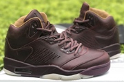 Jordan 5 Premium Bordeaux